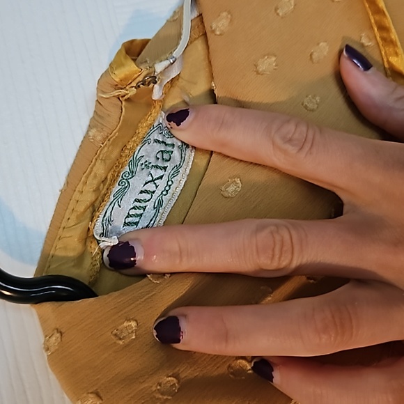 Vintage mustard yellow dress with Peter pan collar - Picture 3 of 8